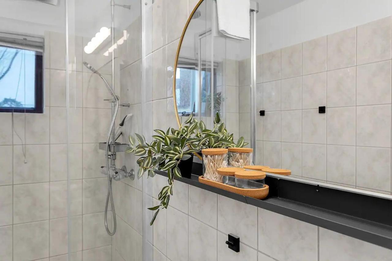 Venture Vacation-restful Retreat In The Suburbs Appartamento *